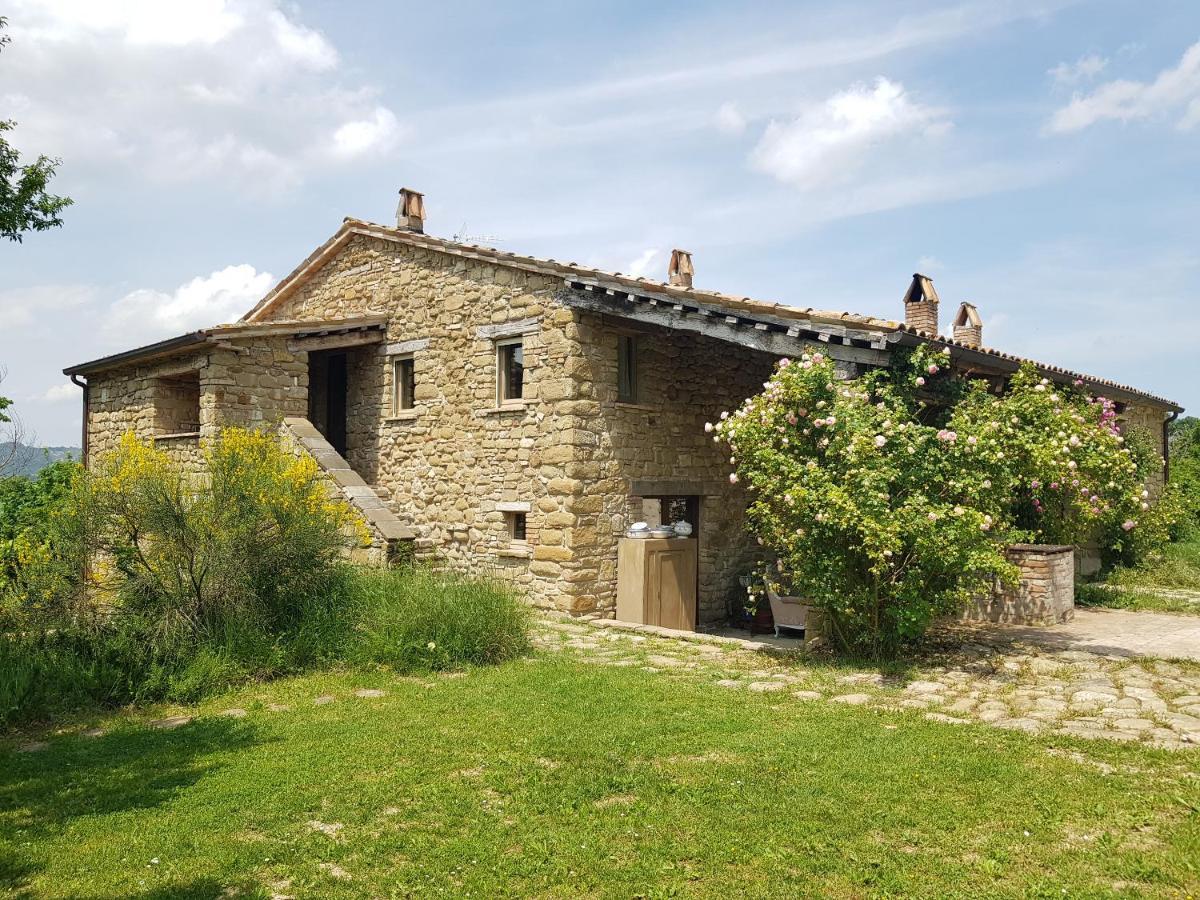 Terraluna Country House San Leo - San Marino エクステリア 写真